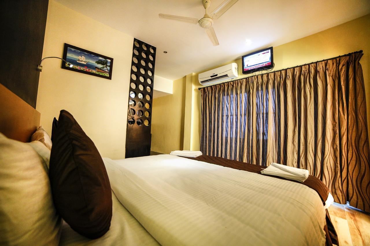 Hotel Tiruchendur Mani Iyer بالني المظهر الخارجي الصورة