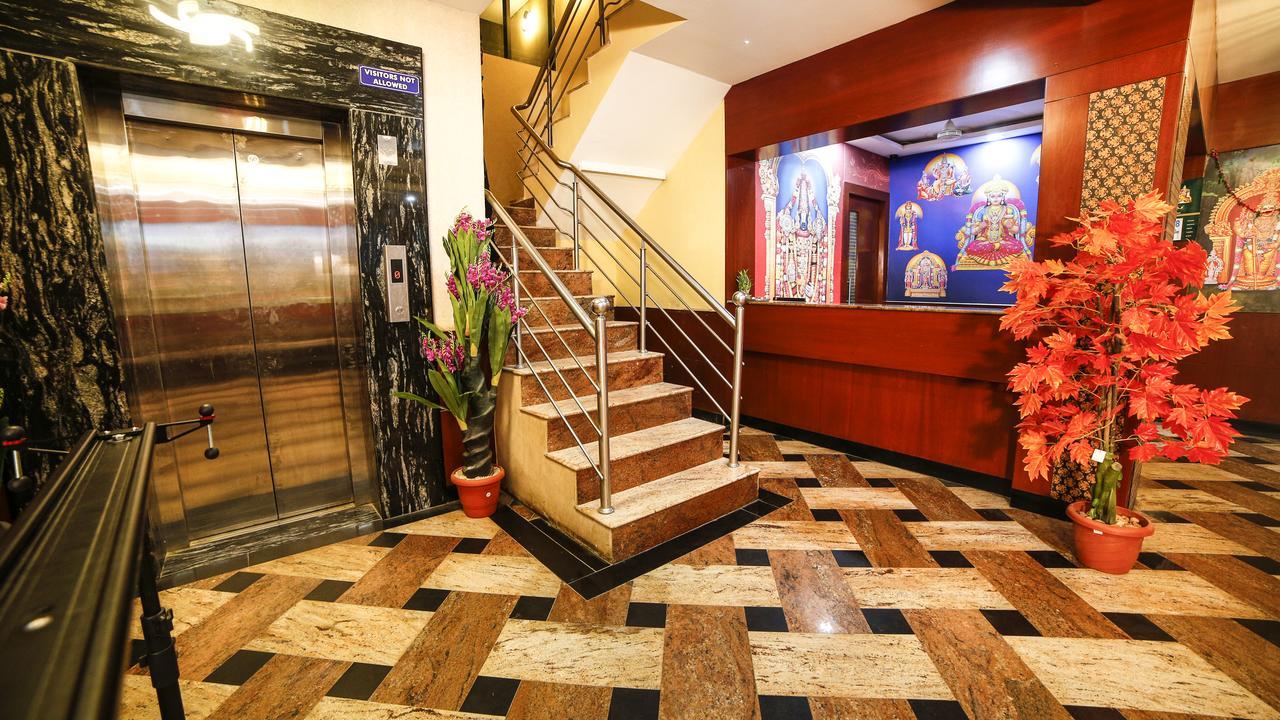 Hotel Tiruchendur Mani Iyer بالني المظهر الخارجي الصورة