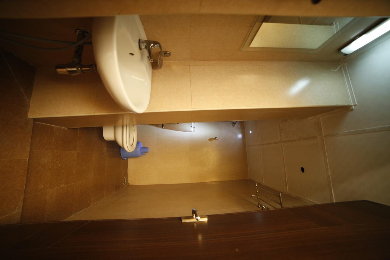Hotel Tiruchendur Mani Iyer بالني المظهر الخارجي الصورة
