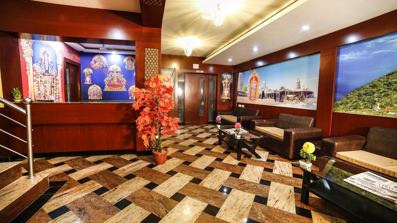 Hotel Tiruchendur Mani Iyer بالني المظهر الخارجي الصورة
