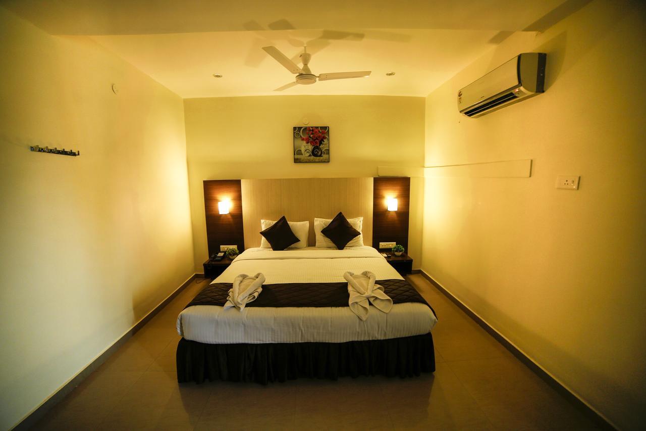 Hotel Tiruchendur Mani Iyer بالني المظهر الخارجي الصورة