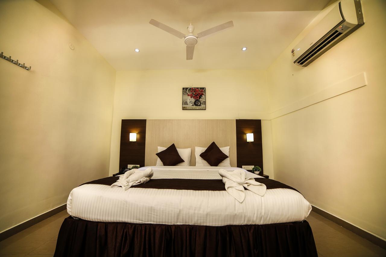 Hotel Tiruchendur Mani Iyer بالني المظهر الخارجي الصورة